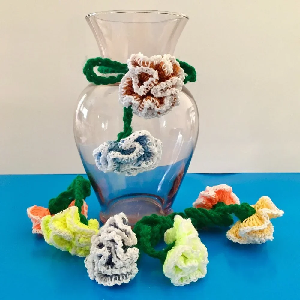 GknitDesign23 vase decor